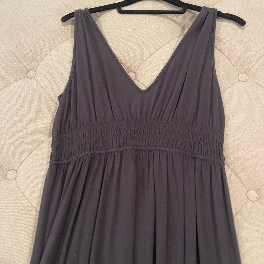 Jcrew women’s navy/grey cotton sleeveless dress with v neckline - Picture 3 of 9